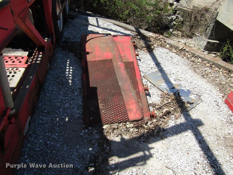 image for item DD7444 2002 Cottrell CS-12LTB car carrier