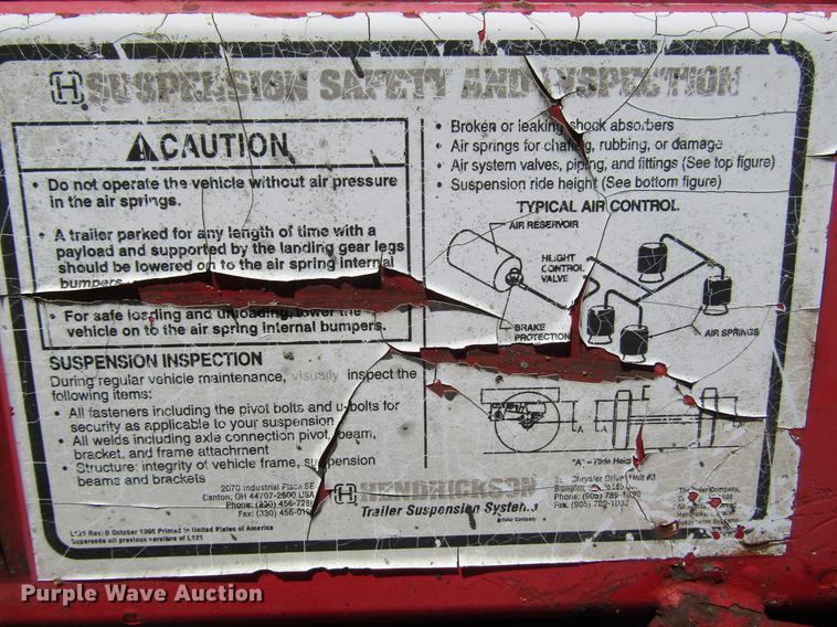 image for item DD7444 2002 Cottrell CS-12LTB car carrier