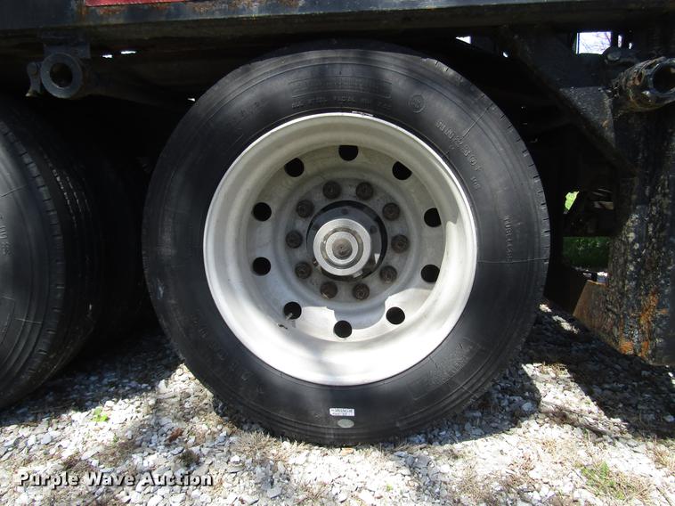 image for item DD7445 1978 Nuway car carrier