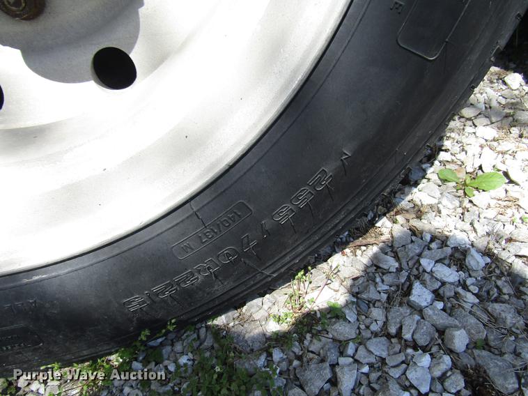 image for item DD7445 1978 Nuway car carrier