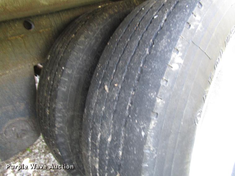 image for item DD7445 1978 Nuway car carrier