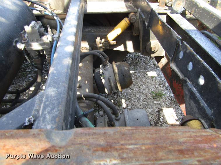 image for item DD7445 1978 Nuway car carrier