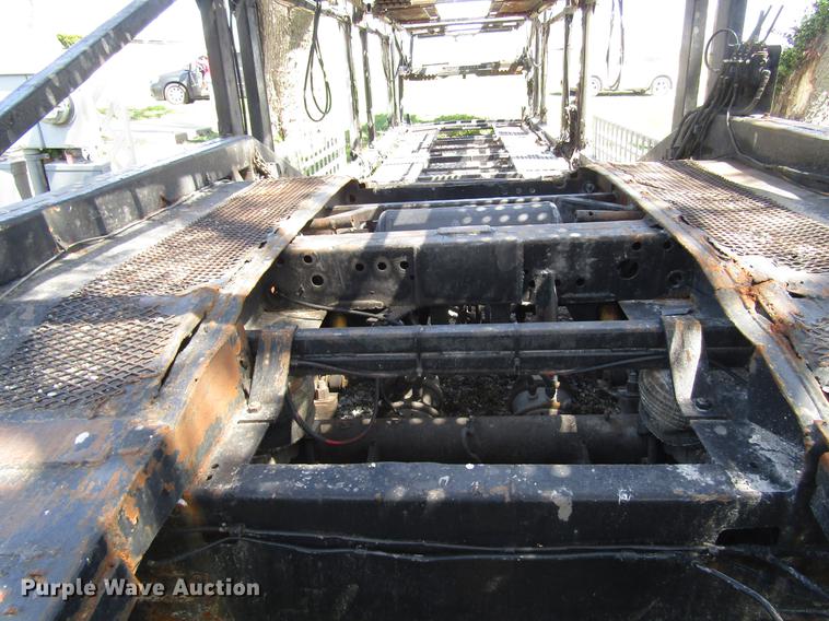 image for item DD7445 1978 Nuway car carrier