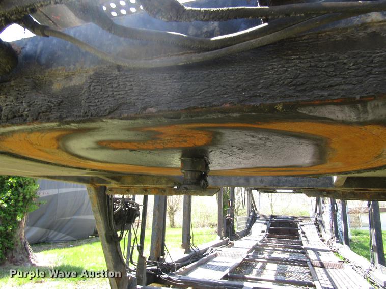 image for item DD7445 1978 Nuway car carrier