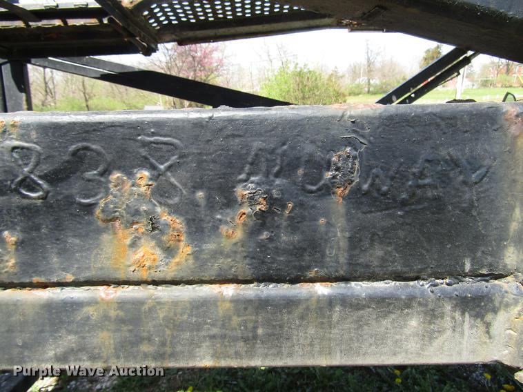 image for item DD7445 1978 Nuway car carrier