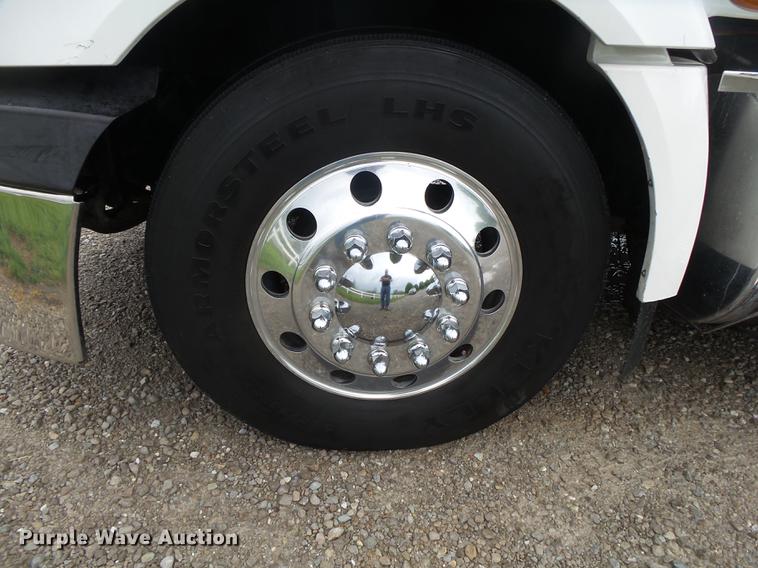 image for item DE3646 2008 International ProStar Premium semi truck