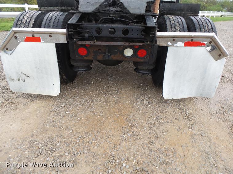 image for item DE3646 2008 International ProStar Premium semi truck