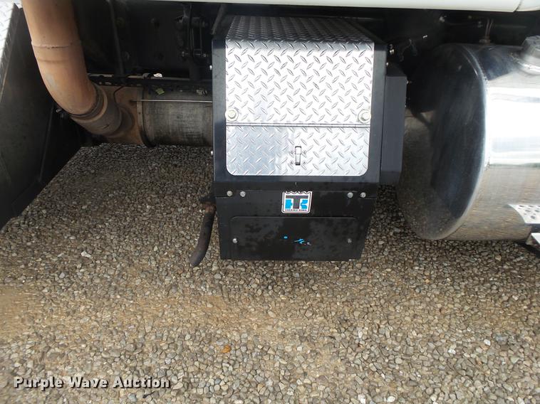 image for item DE3646 2008 International ProStar Premium semi truck