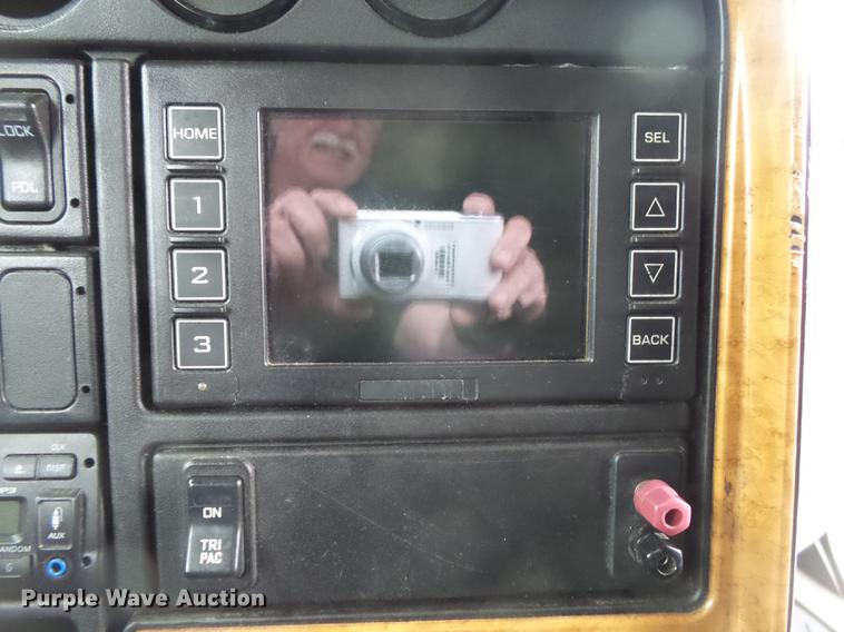 image for item DE3646 2008 International ProStar Premium semi truck