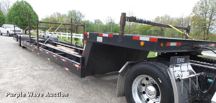 image for item DE3650 2006 Tarasport drop deck trailer