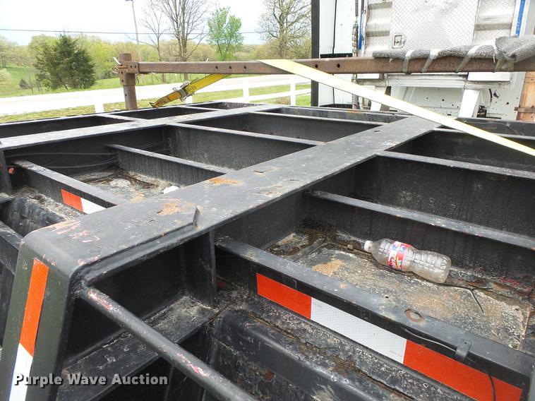 image for item DE3650 2006 Tarasport drop deck trailer