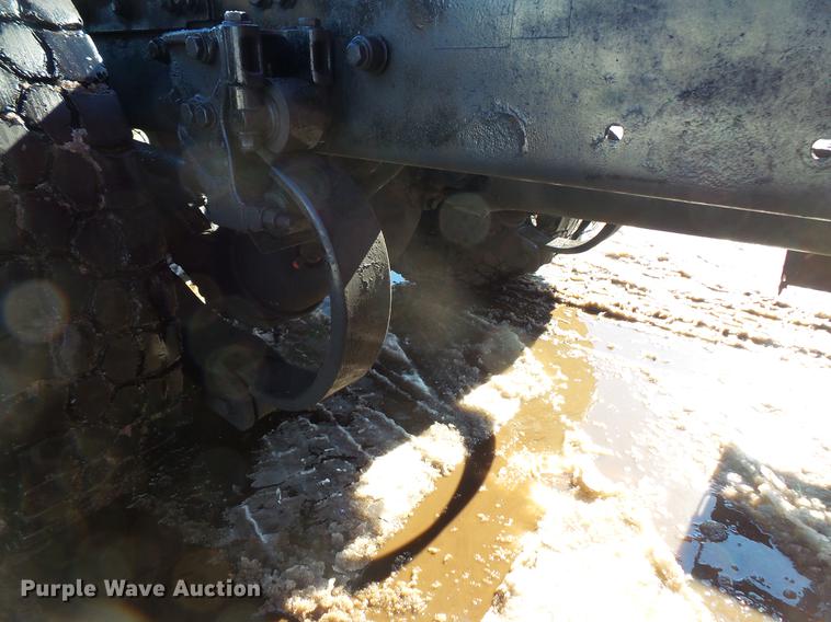 image for item DV9596 2005 Kenworth W900 semi truck