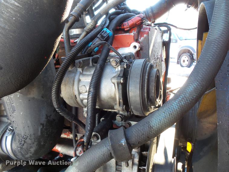 image for item DV9596 2005 Kenworth W900 semi truck