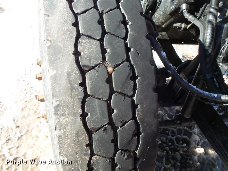 image for item DV9596 2005 Kenworth W900 semi truck