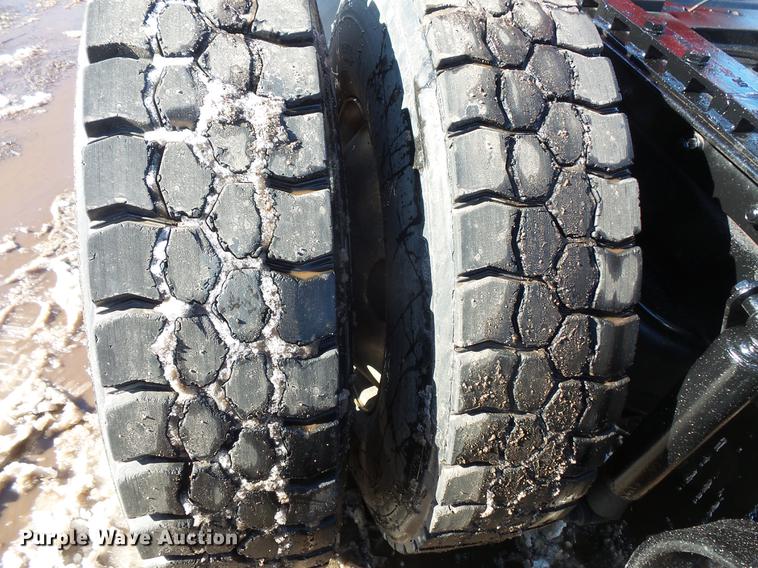 image for item DV9596 2005 Kenworth W900 semi truck