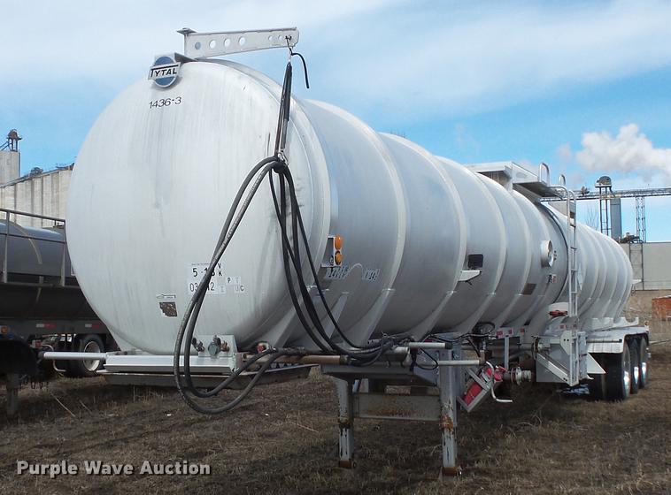 image for item DW9703 2012 TyTal tank trailer