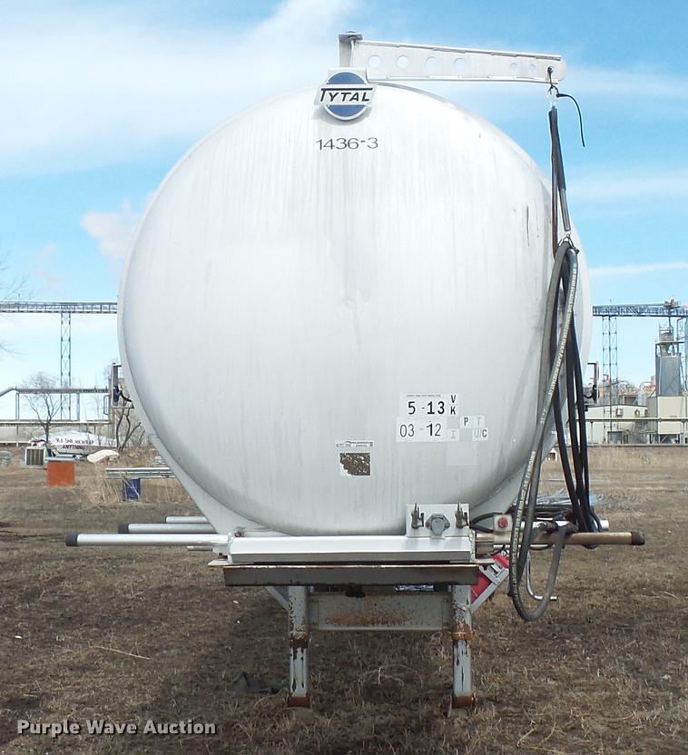 image for item DW9703 2012 TyTal tank trailer