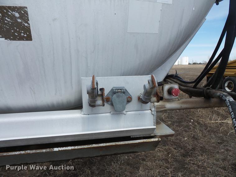 image for item DW9703 2012 TyTal tank trailer