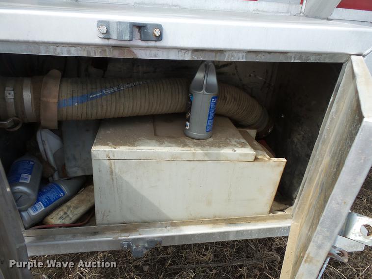 image for item DW9703 2012 TyTal tank trailer