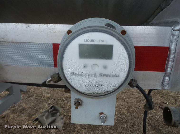 image for item DW9703 2012 TyTal tank trailer