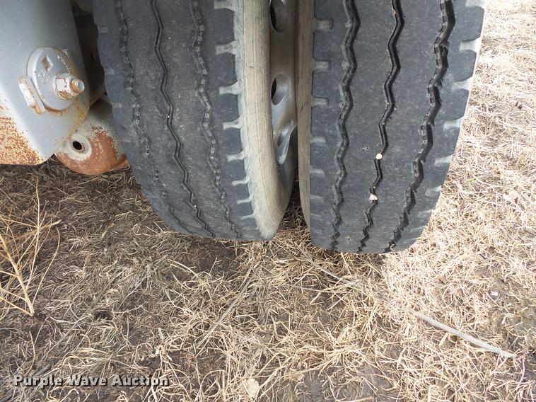 image for item DW9703 2012 TyTal tank trailer