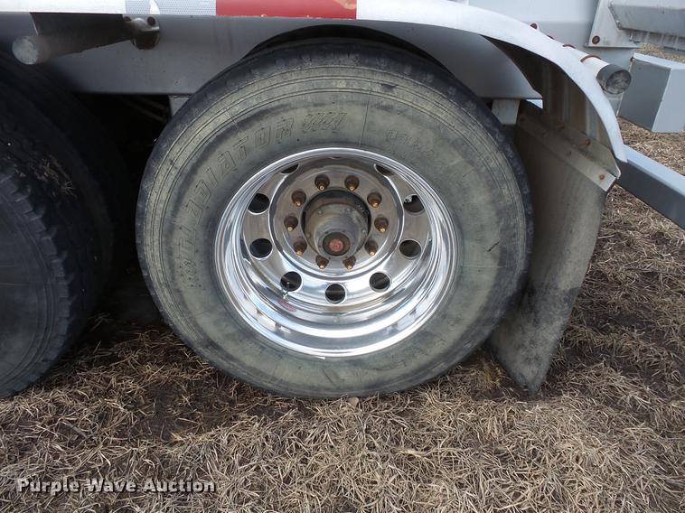 image for item DW9703 2012 TyTal tank trailer