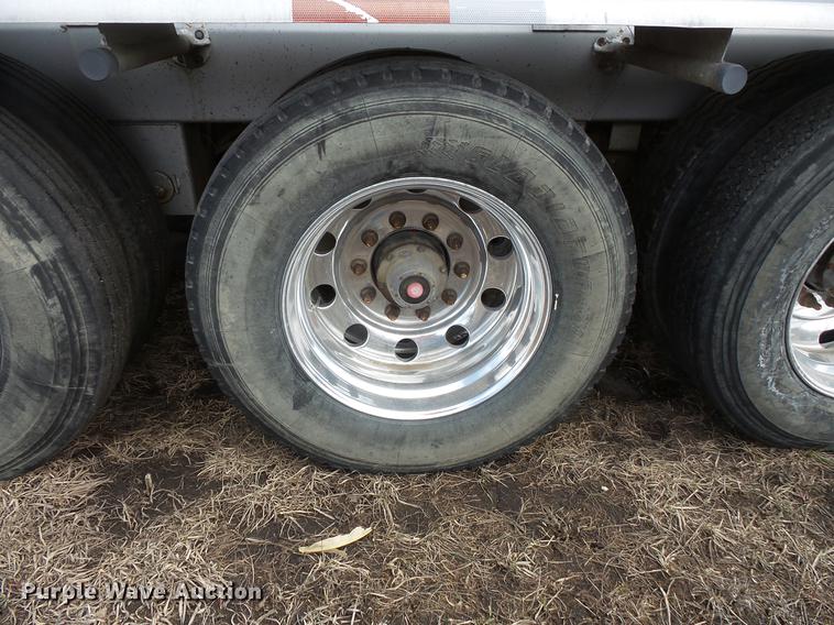 image for item DW9703 2012 TyTal tank trailer