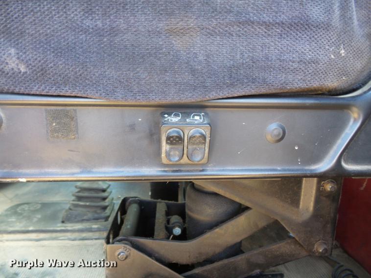 image for item DW9717 1999 Peterbilt 379 semi truck