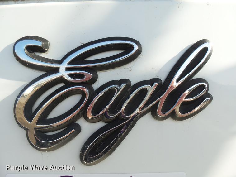 image for item DX9071 1999 International Eagle 9400 semi truck