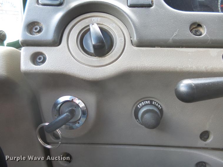 image for item DX9080 2005 Sterling A9500 semi truck