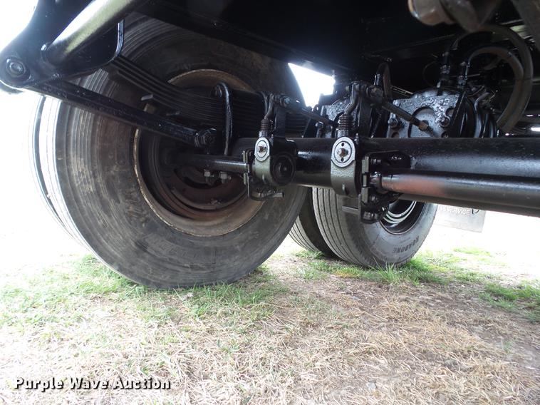 image for item DZ9239 2015 Clement 2AT12105 end dump pup trailer