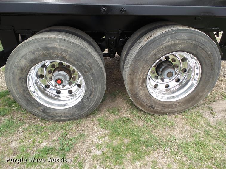 image for item DZ9239 2015 Clement 2AT12105 end dump pup trailer