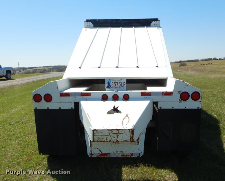 image for item EI9006 2012 Construction Trailer Specialist, Inc. BDT-40 bottom dump trailer