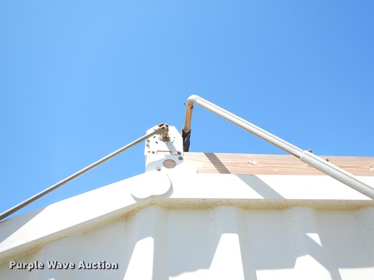 image for item EI9006 2012 Construction Trailer Specialist, Inc. BDT-40 bottom dump trailer