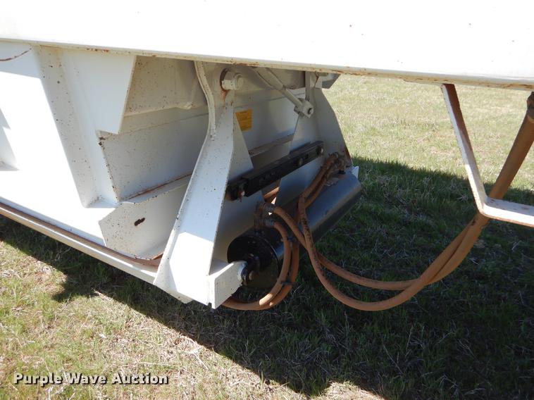 image for item EI9006 2012 Construction Trailer Specialist, Inc. BDT-40 bottom dump trailer