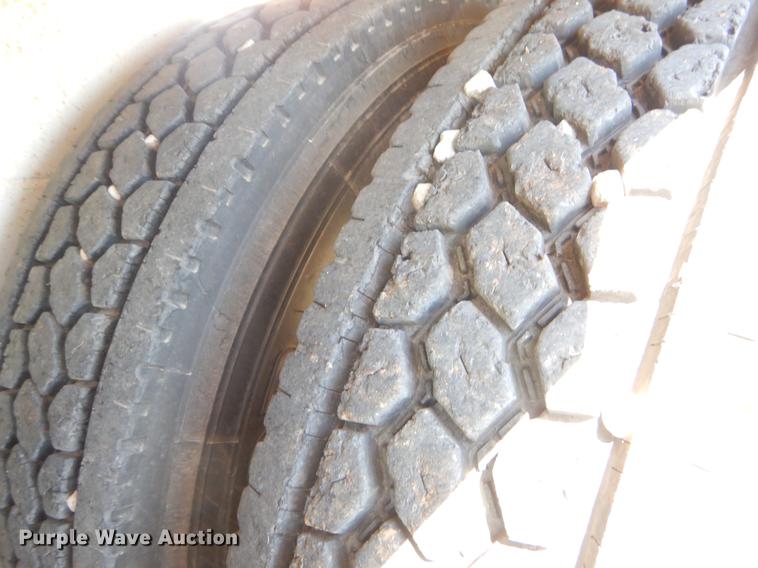 image for item EI9006 2012 Construction Trailer Specialist, Inc. BDT-40 bottom dump trailer