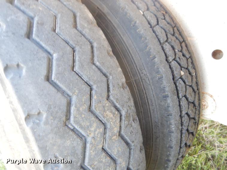 image for item EI9006 2012 Construction Trailer Specialist, Inc. BDT-40 bottom dump trailer