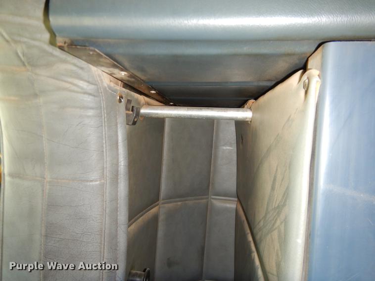 image for item EI9007 2003 Peterbilt 379 semi truck