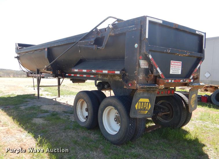 image for item EI9010 1997 Clement end dump trailer