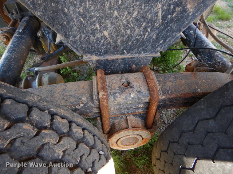 image for item EI9010 1997 Clement end dump trailer