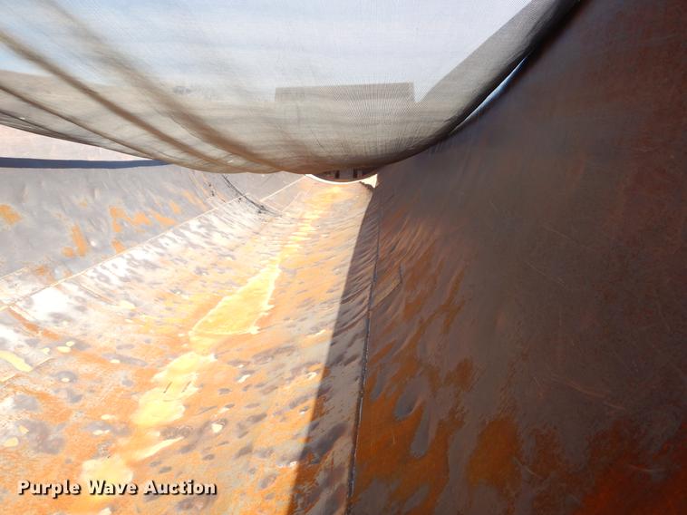 image for item EI9010 1997 Clement end dump trailer