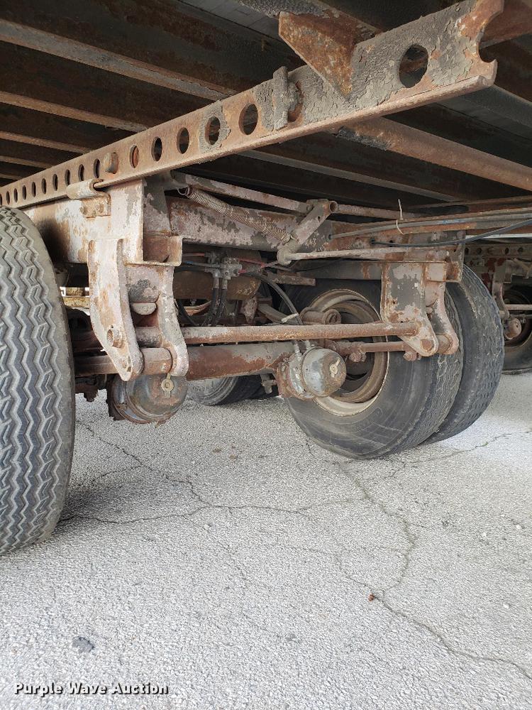 image for item G1131 1996 Wabash dry van trailer