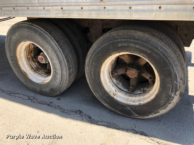 image for item G1145 1994 Monon dry van trailer