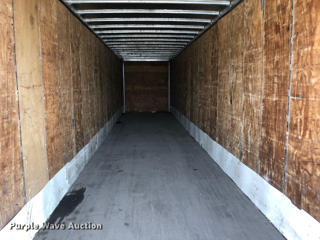 image for item G1147 1987 Stoughton dry van trailer