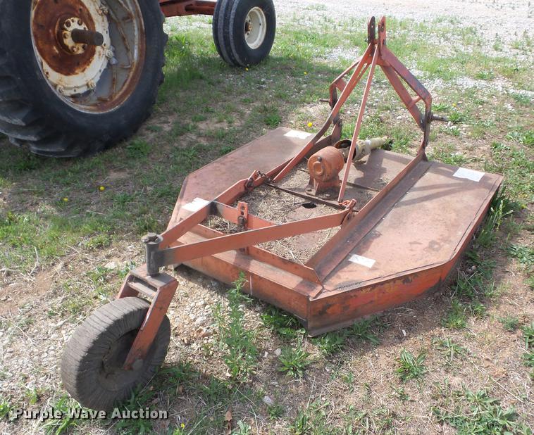 image for item BI9560 Kubota L4400 tractor