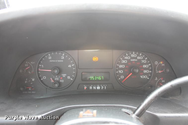 image for item DB5195 2005 Ford F350 Super Duty XLT SuperCab pickup truck