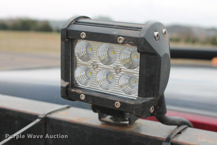 image for item DB5195 2005 Ford F350 Super Duty XLT SuperCab pickup truck