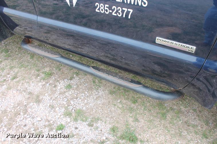 image for item DB5195 2005 Ford F350 Super Duty XLT SuperCab pickup truck