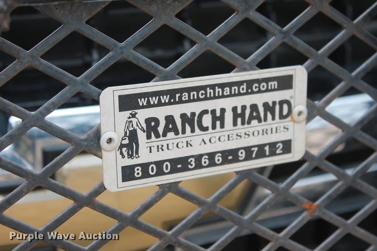 image for item DB5212 2007 Chevrolet Silverado 2500HD Crew Cab flatbed pickup truck