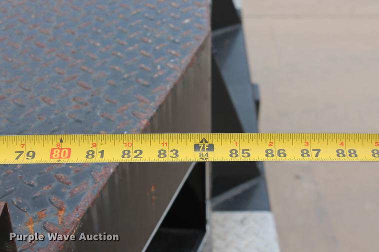 image for item DB5212 2007 Chevrolet Silverado 2500HD Crew Cab flatbed pickup truck